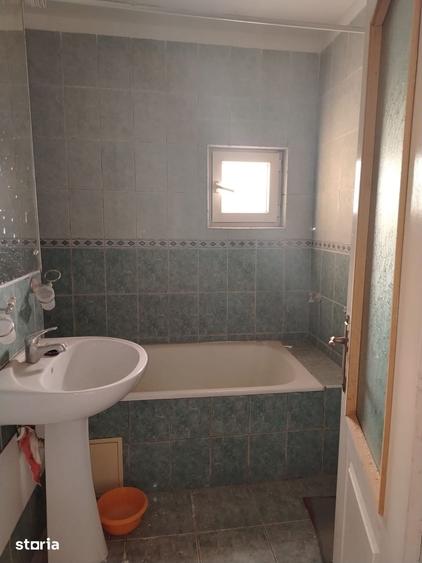 Apartament 2 camere 52mp Bradet- 72.000eur neg - 2