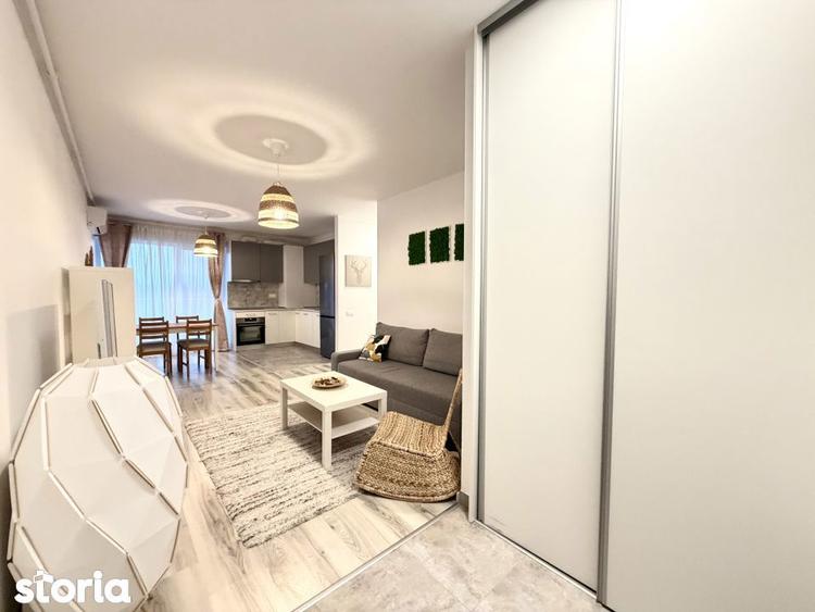 Apartament cu 3 camere, mobilat în Central