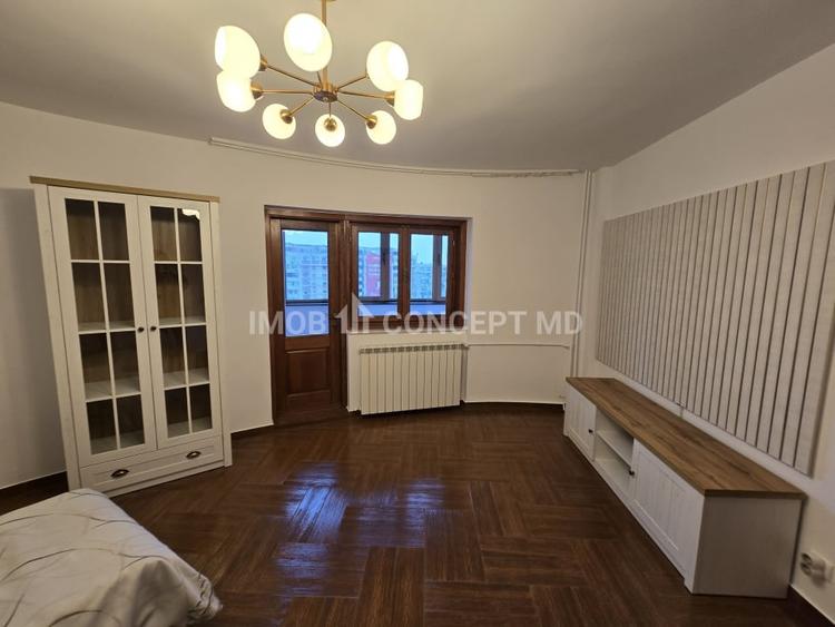 Apartament cu 2 camere decomandat, mobilat în Republicii