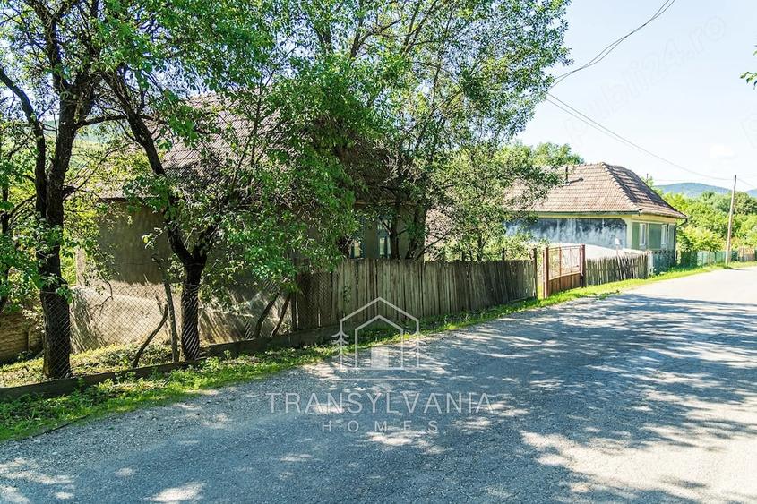 Casă cu Teren 1368 Mp în Livada (Petreștii de Jos)