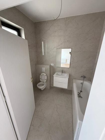 Casă cu Teren 250 Mp în Dobroești