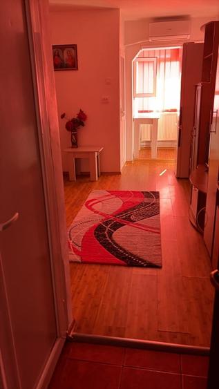 Garsonieră semidecomandată în Central