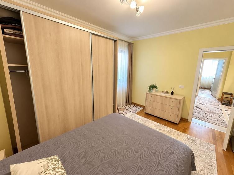 Apartament cu 3 camere decomandat, mobilat în Braytim