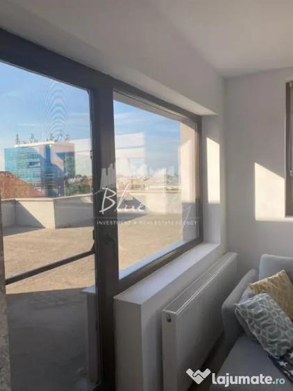 Apartament cu 2 camere decomandat în Tomis Plus