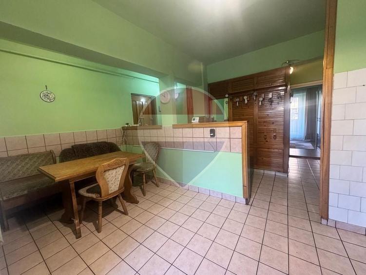 Apartament cu 3 camere în Central