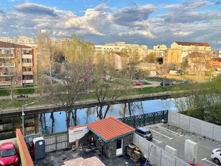 Garsonieră decomandată, mobilată în Doamna Ghica
