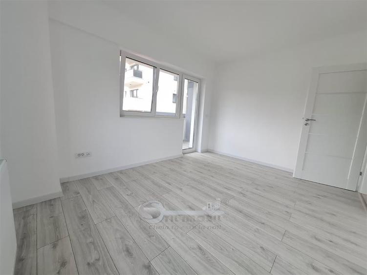 Apartament cu 3 camere decomandat în Galata