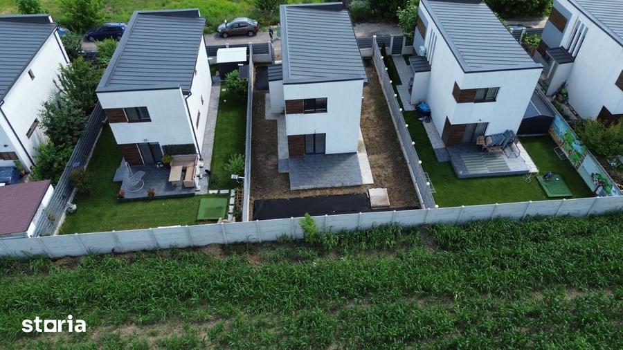 Casă cu 3 camere cu Teren 250 Mp în Central