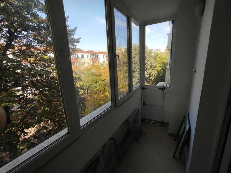 Apartament cu 2 camere semidecomandat, mobilat în Costin Georgian