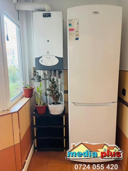 Apartament cu 2 camere decomandat în
