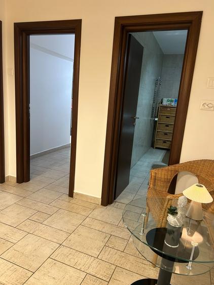 Apartament cu 2 camere decomandat în Unirii