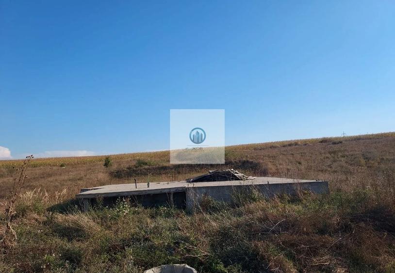 Teren agricol extravilan de 547 mp, în Zăvoi