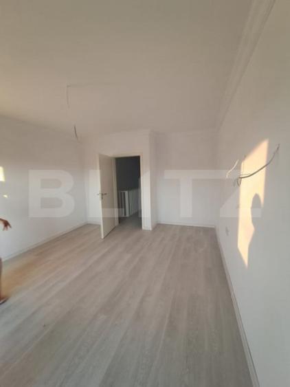 Casă cu 3 camere cu Teren 200 Mp în Sânpetru