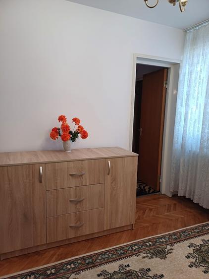 Apartament cu 3 camere în Dristor