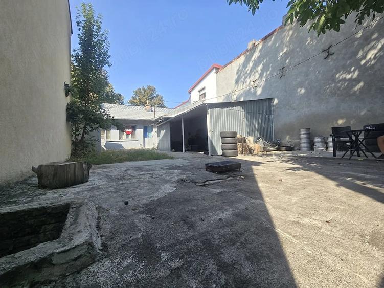 Casă cu Teren 190 Mp în Central
