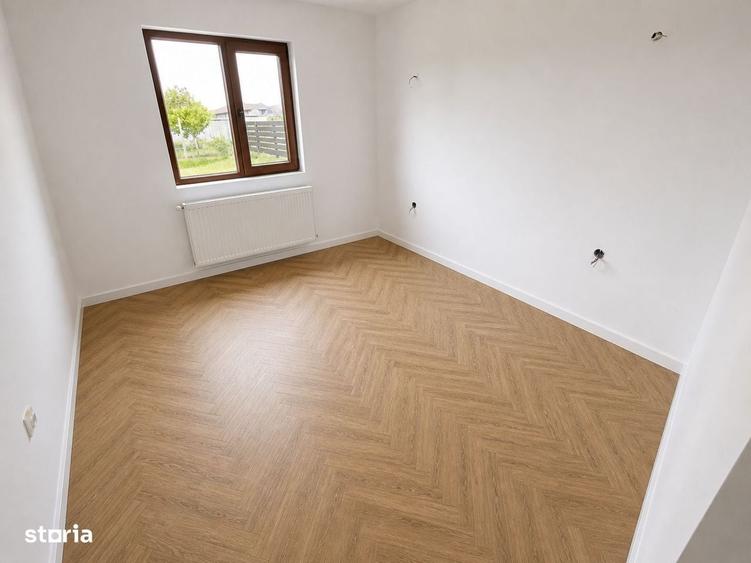 Casă cu 3 camere în Păcurari
