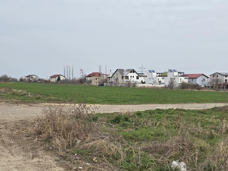 Teren Construcții intravilan de 440 mp, în Agigea