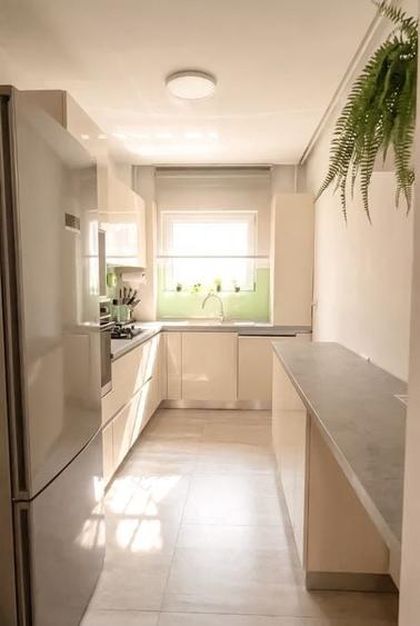 Apartament cu 3 camere decomandat, mobilat în Floreasca