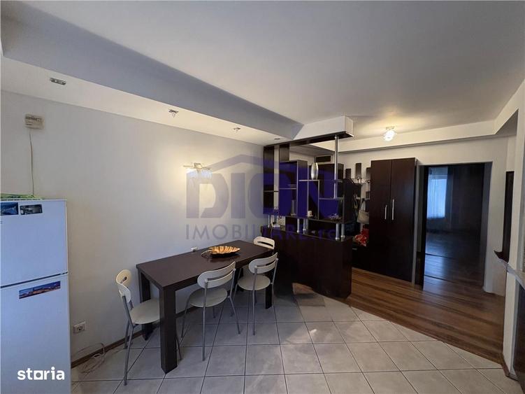 Apartament cu 3 camere decomandat în Unirii