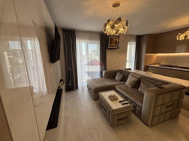 Apartament cu 3 camere decomandat, mobilat în Theodor Pallady