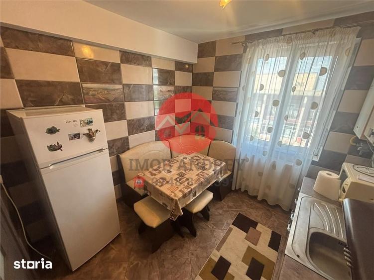 Apartament cu 2 camere decomandat în Faleză