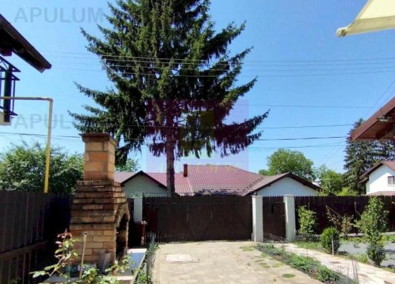 Casă cu 5 camere cu Teren 229 Mp în Mușcel