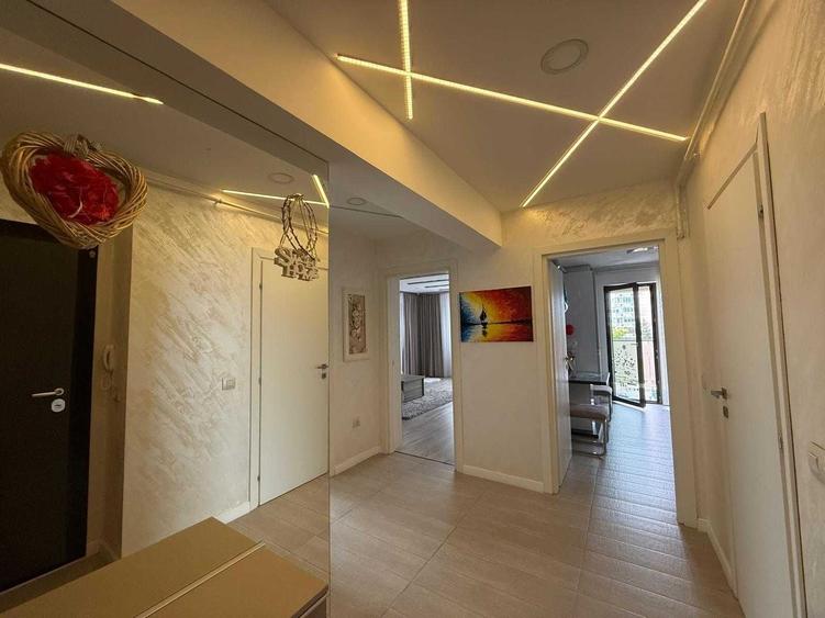 Apartament cu 2 camere decomandat în Central