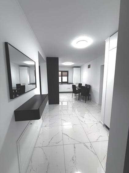 Apartament cu 3 camere în Petru Rareș