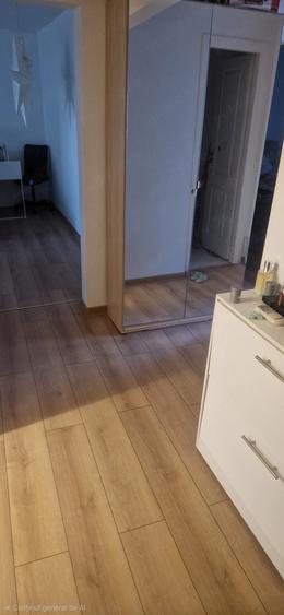 Apartament cu 3 camere decomandat în Bucovina