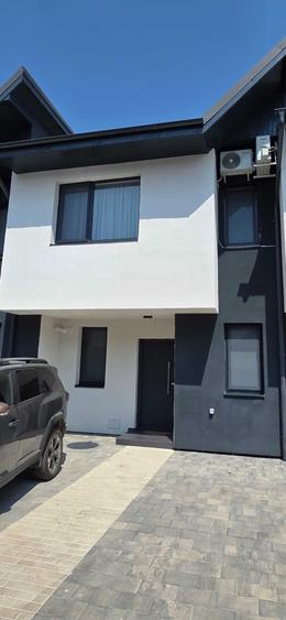 Casă cu 3 camere cu Teren 150 Mp în Central