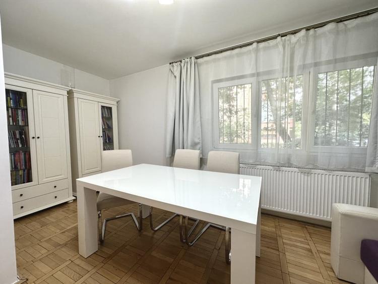 Apartament cu 3 camere decomandat, mobilat în Lipovei — fotografia 3