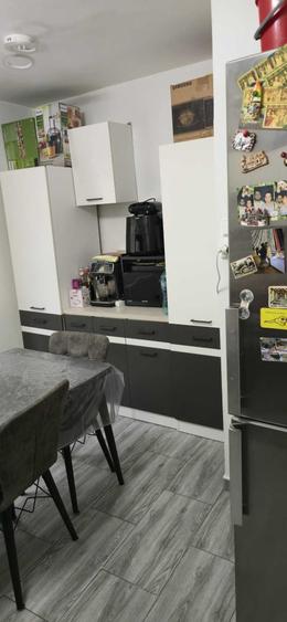 Apartament cu 2 camere decomandat în Exterior Vest