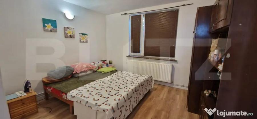 Casă cu 5 camere cu Teren 393 Mp în Lăpuș
