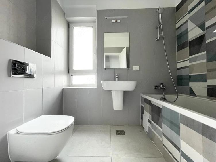 Apartament cu 3 camere decomandat în Circumvalațiunii