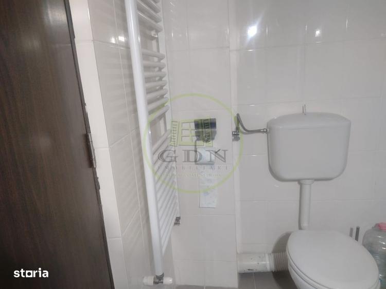 Apartament cu 2 camere decomandat în Predeal