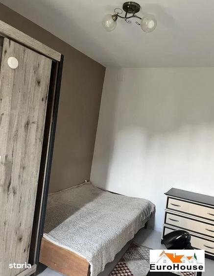 Apartament cu 3 camere în Cetate