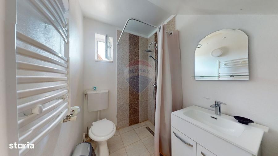 Spațiu comercial, de 310 mp, în Bran