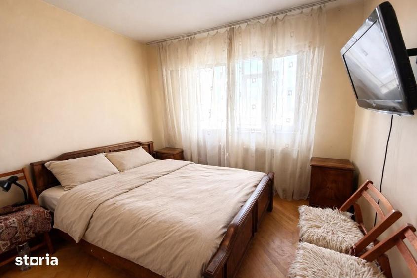 Apartament cu 3 camere decomandat în Tătărași