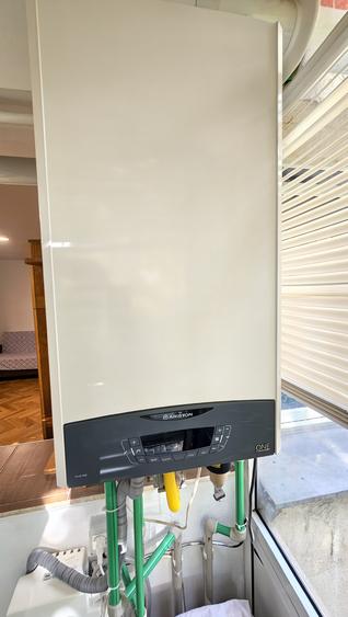 Apartament cu 2 camere decomandat în Iancului
