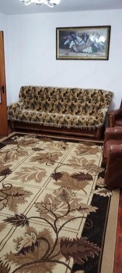 Apartament cu 2 camere semidecomandat în Cuza Vodă