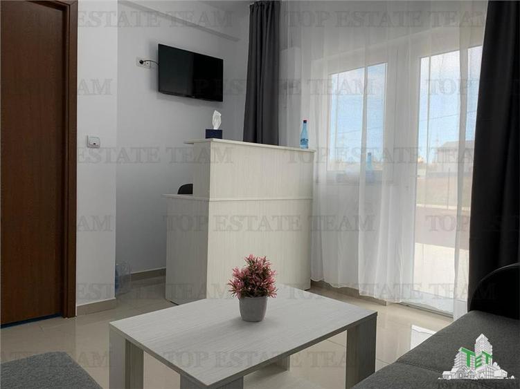 Casă individuală cu 17 camere cu Teren 796 Mp în Central
