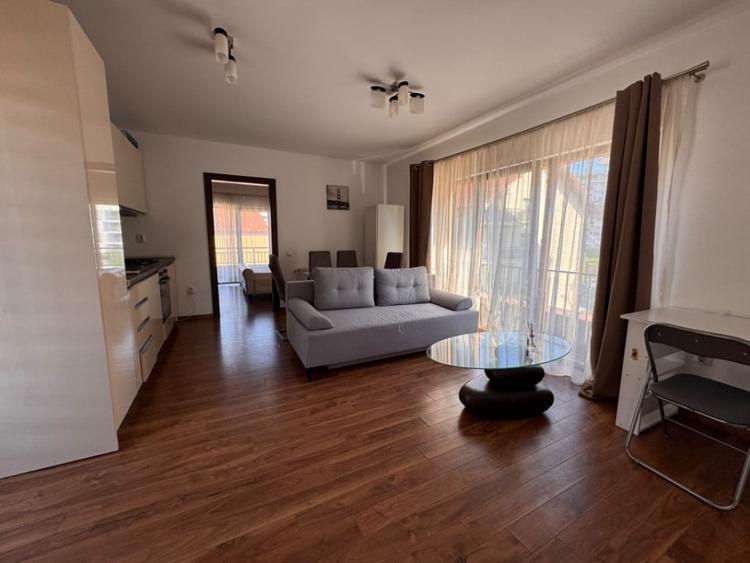 Apartament 2 camere semidecomandat 42mp + Terasa 27mp Zona A - 9