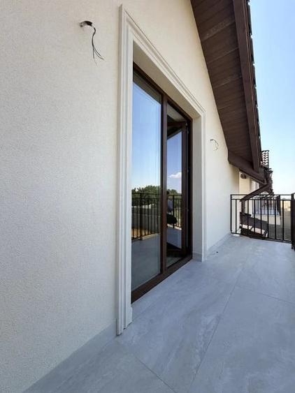 Casă cu 4 camere cu Teren 350 Mp în Covaci