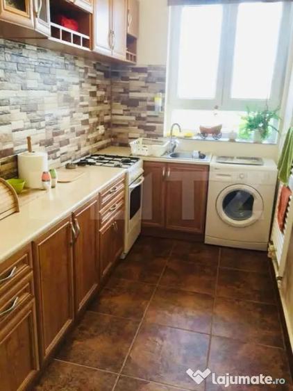 Apartament cu 2 camere decomandat, mobilat în Ultracentral