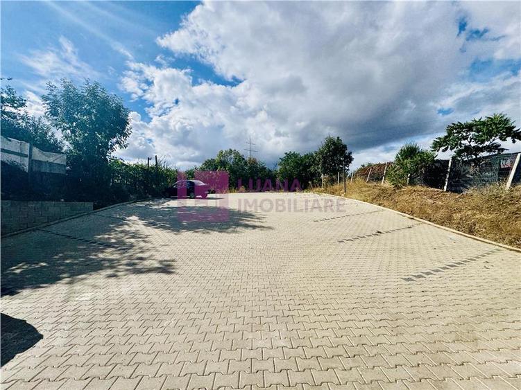 Apartament cu 3 camere decomandat în Turnișor