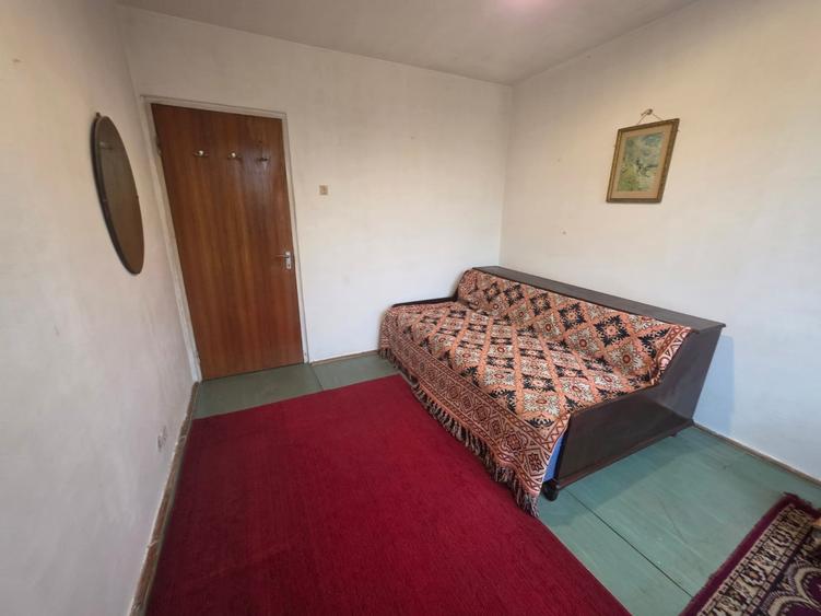Apartament cu 2 camere decomandat în 1 Decembrie 1918