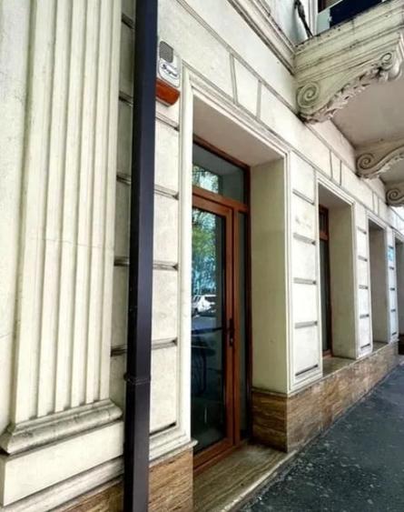 Spațiu comercial, de 70 mp, în Central