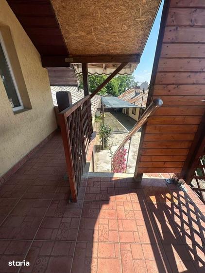 De vanzare casa de locuit si spatiu comercial, 260mp construiti 99000e - 4