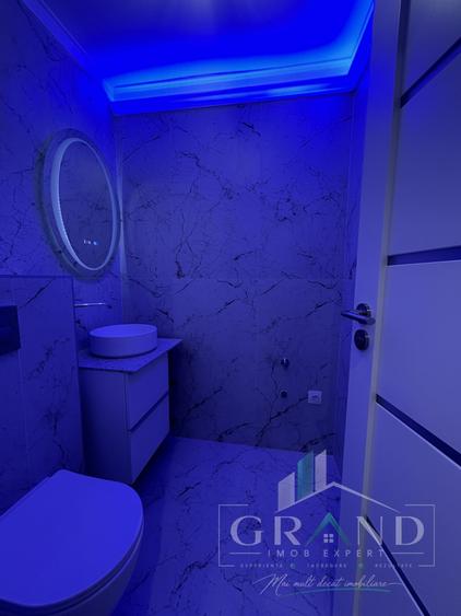 Apartament cu 3 camere decomandat în Zorilor