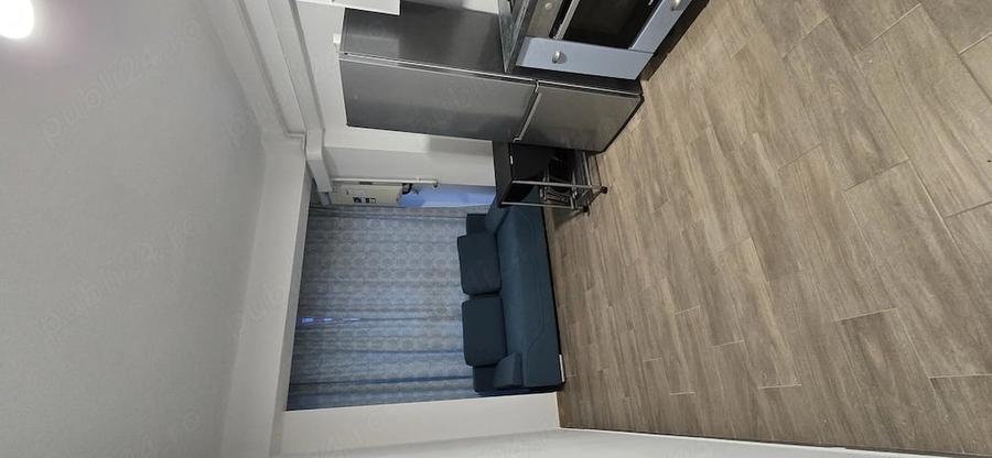 Garsonieră decomandată în Vișan